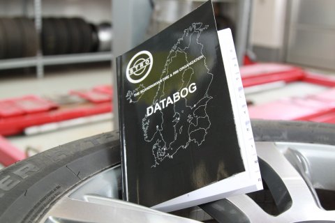 STRO Databog i abonnement